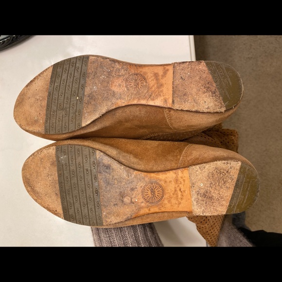 Tan Ugg Suede Boots - Picture 7 of 8